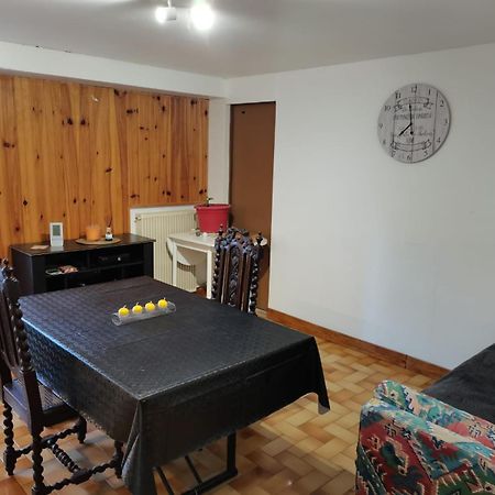 Mon Petit Studio Leilighet Montmorillon Eksteriør bilde