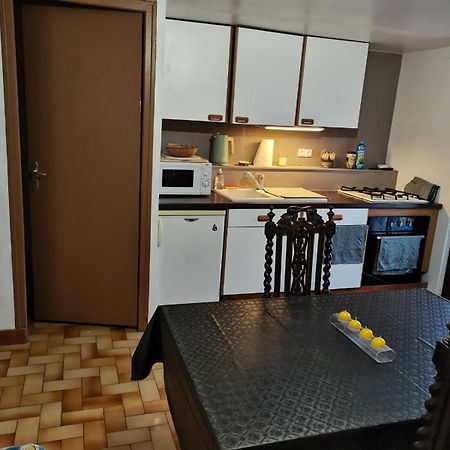Mon Petit Studio Leilighet Montmorillon Eksteriør bilde