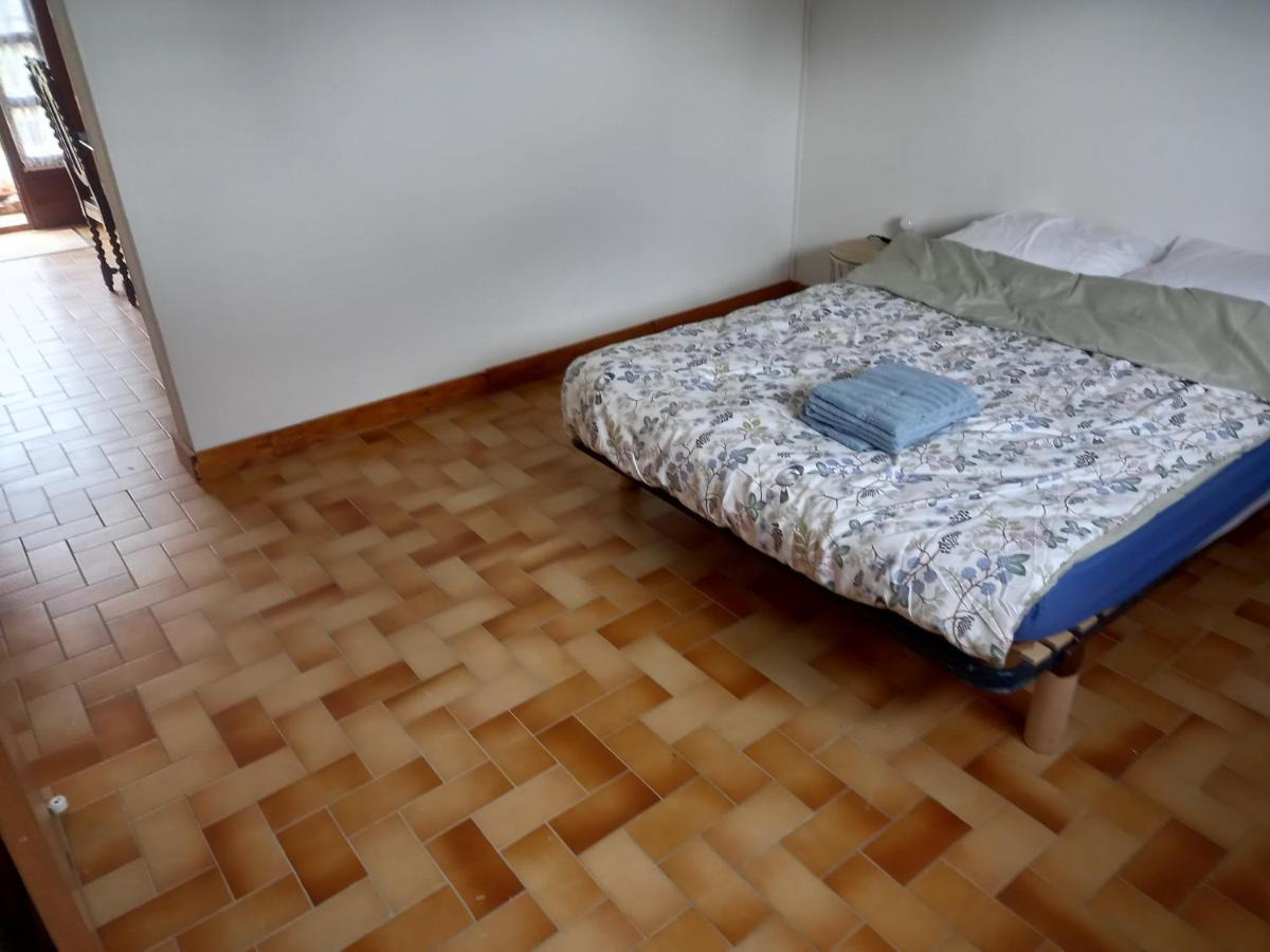 Mon Petit Studio Leilighet Montmorillon Eksteriør bilde